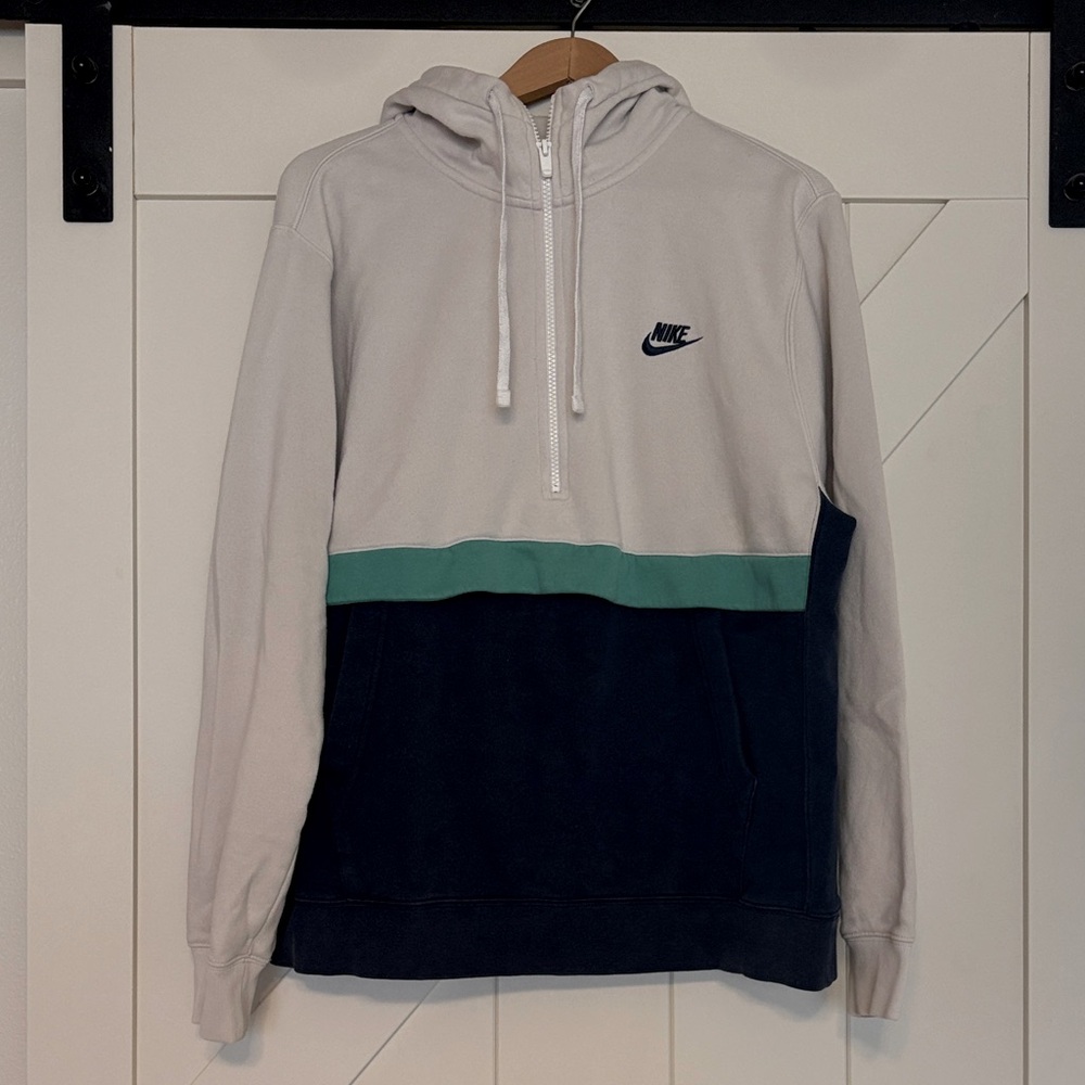 Nike Men’s Hooded Color Block 1/4 Zip, size L